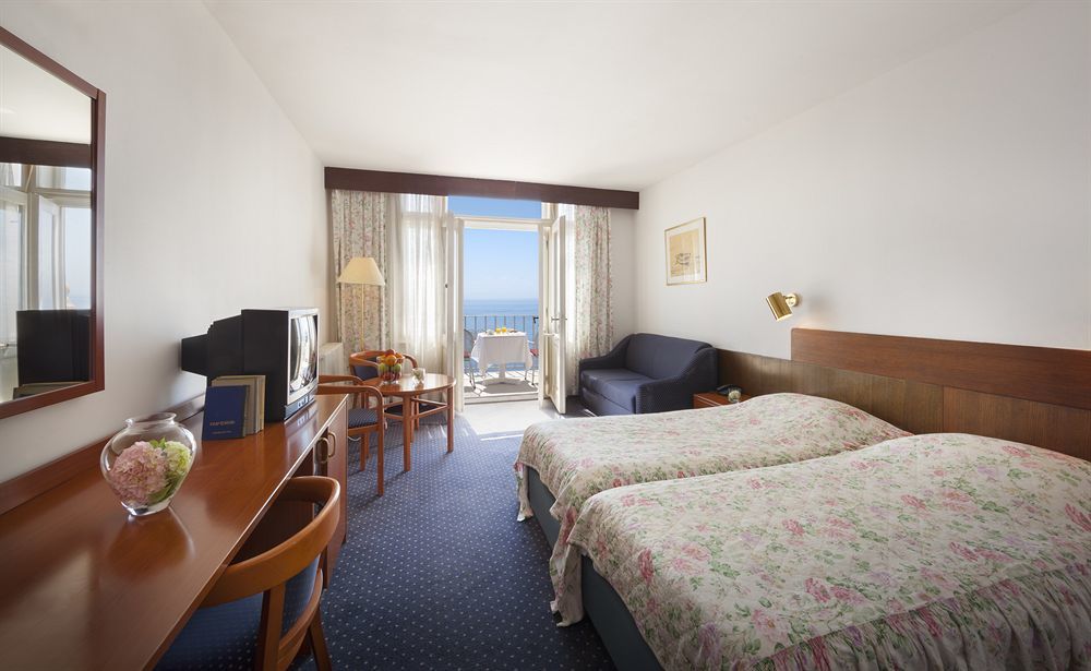 Hotel Lungomare Opatija - Liburnia 外观 照片